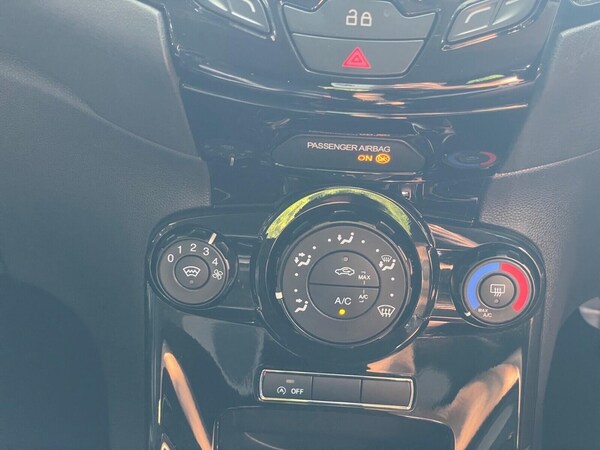 Used Ford Fiesta 2014 for sale - 75536756: Photo 23