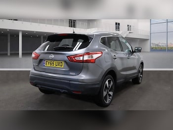 Used Nissan Qashqai 2015 for sale - 76979429: Photo