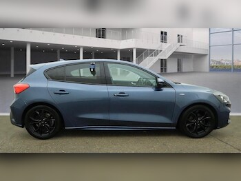 Used Ford Focus 2019 for sale - 75628537: Photo