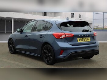 Used Ford Focus 2019 for sale - 75628537: Photo