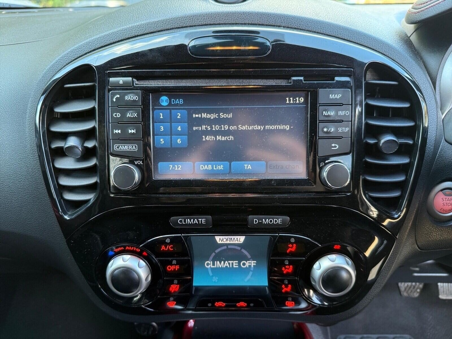 Used Nissan Juke 2015 for sale - 78025526: Photo 20