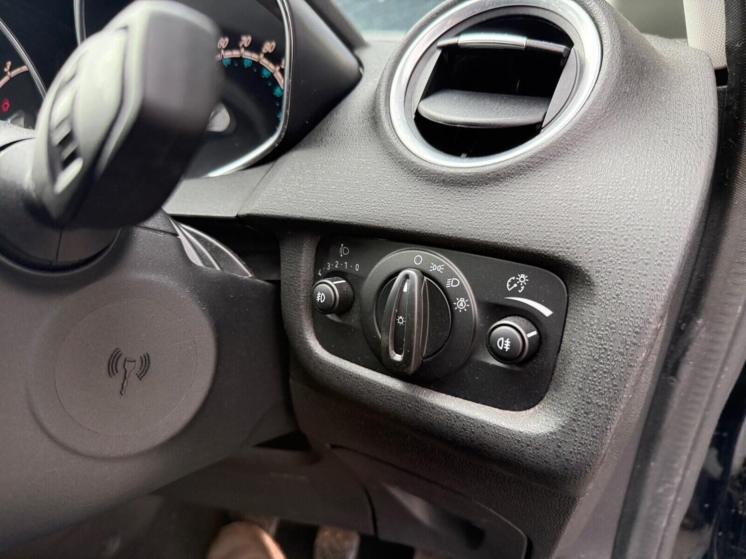 Used Ford Fiesta 2016 for sale - 78151816: Photo 25