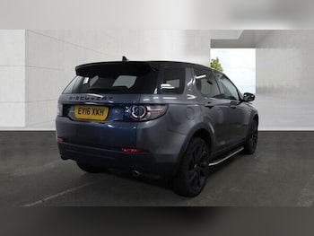Used Land Rover Discovery Sport 2016 for sale - 78577962: Photo