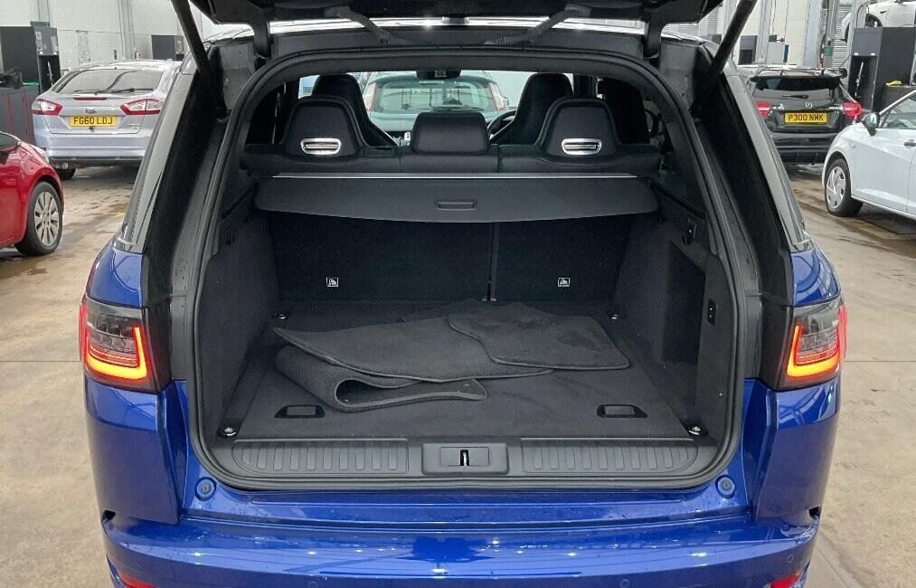 Used Land Rover Range Rover Sport 2018 for sale - 77947185: Photo 9