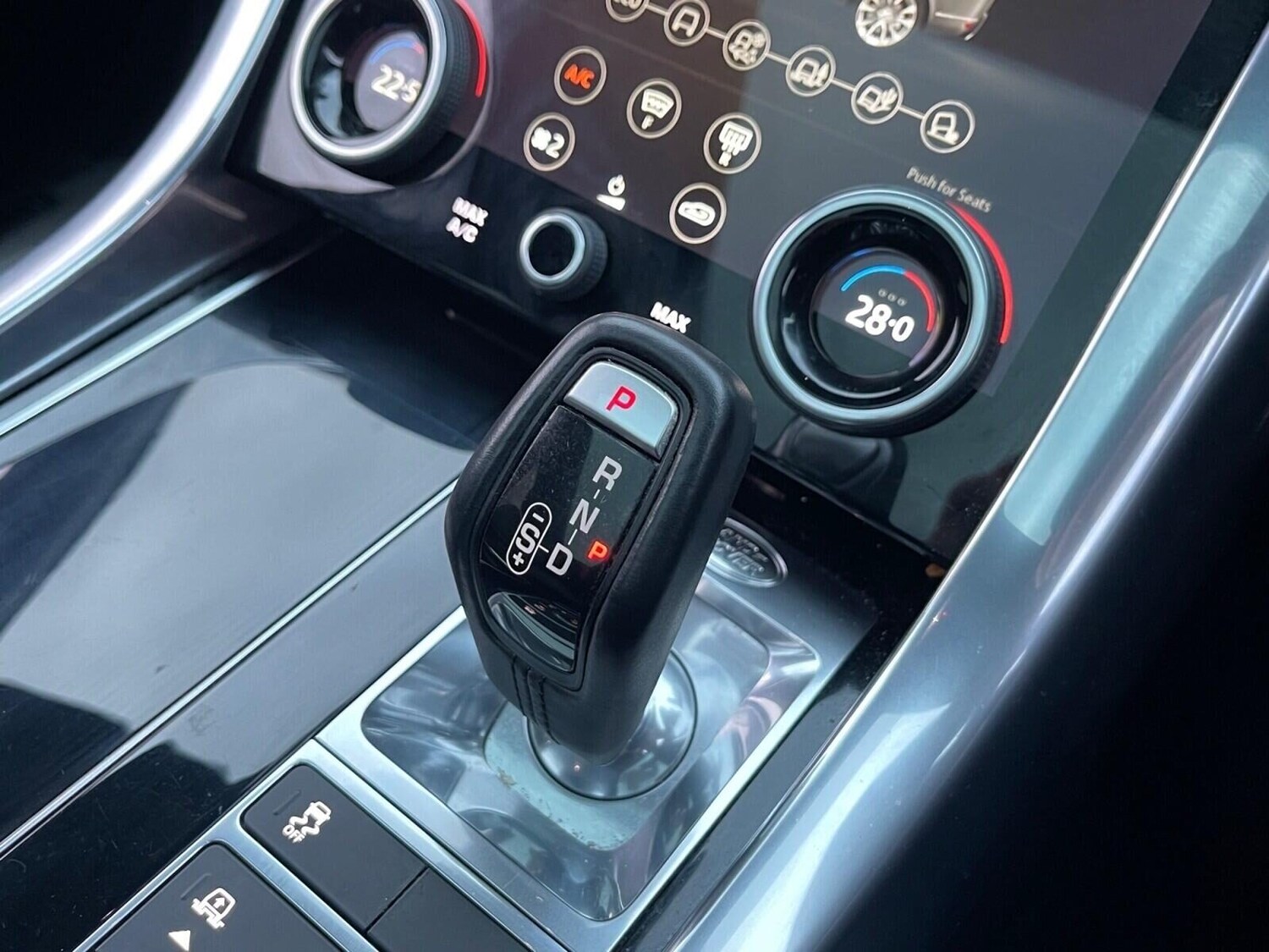 Used Land Rover Range Rover Sport 2020 for sale - 76653884: Photo 28