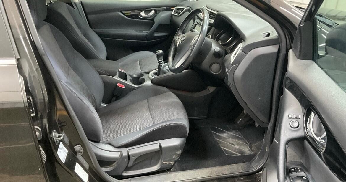 Used Nissan Qashqai 2015 for sale - 77983665: Photo 5