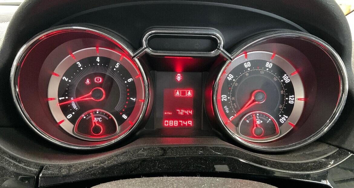 Used Vauxhall ADAM 2014 for sale - 77733817: Photo 8