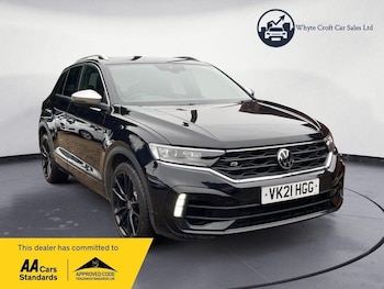 Used Volkswagen T-Roc 2021 for sale - 77602147: Photo