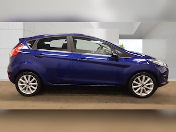 Used Ford Fiesta 2015 for sale - 78139476: Photo