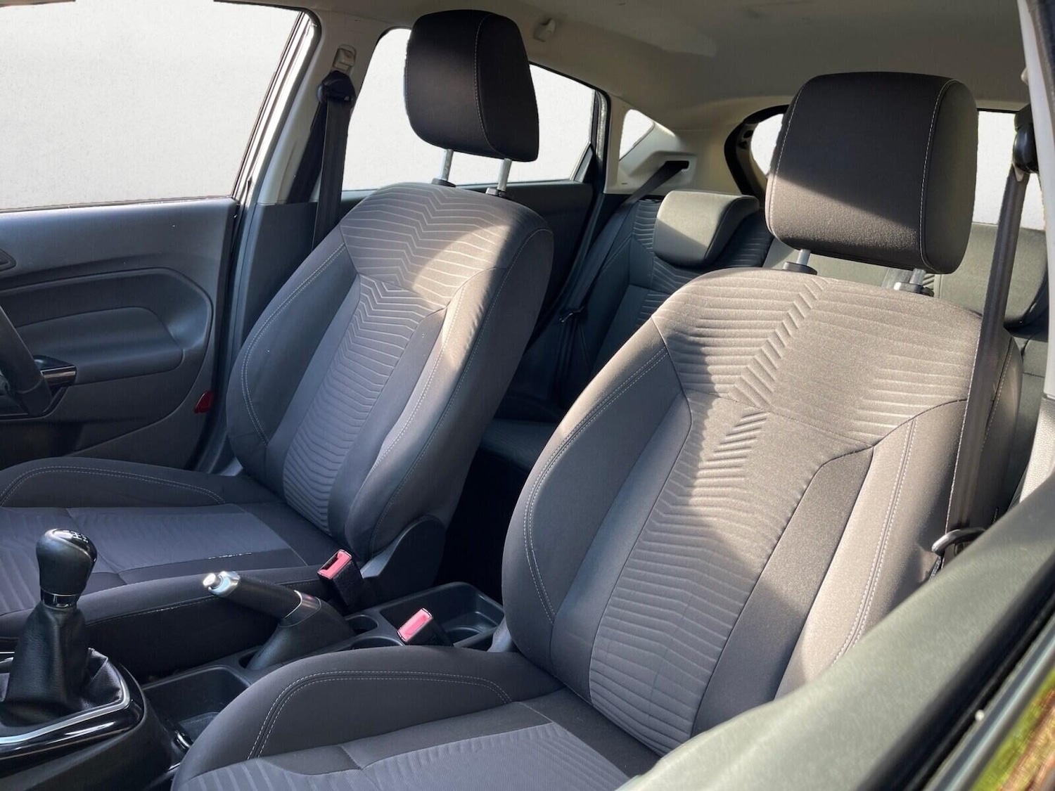 Used Ford Fiesta 2013 for sale - 76541386: Photo 15