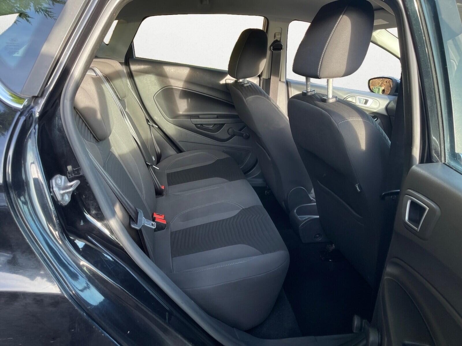 Used Ford Fiesta 2013 for sale - 76541386: Photo 16