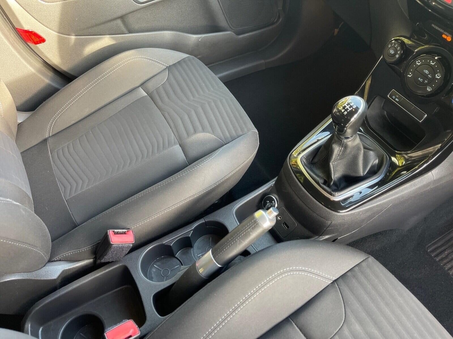 Used Ford Fiesta 2013 for sale - 76541386: Photo 18