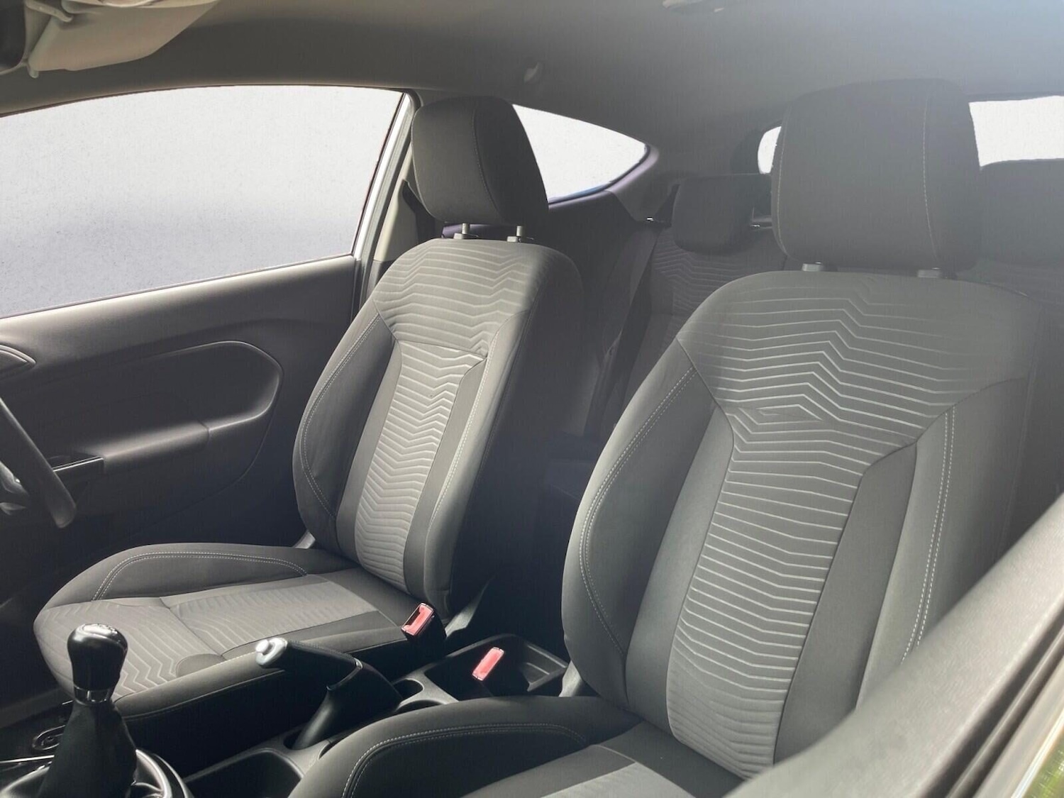 Used Ford Fiesta 2015 for sale - 76097027: Photo 11