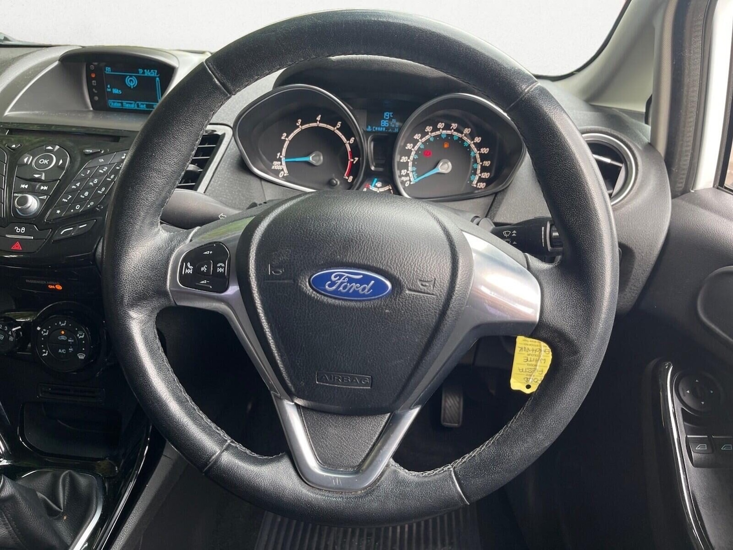 Used Ford Fiesta 2015 for sale - 76097027: Photo 16