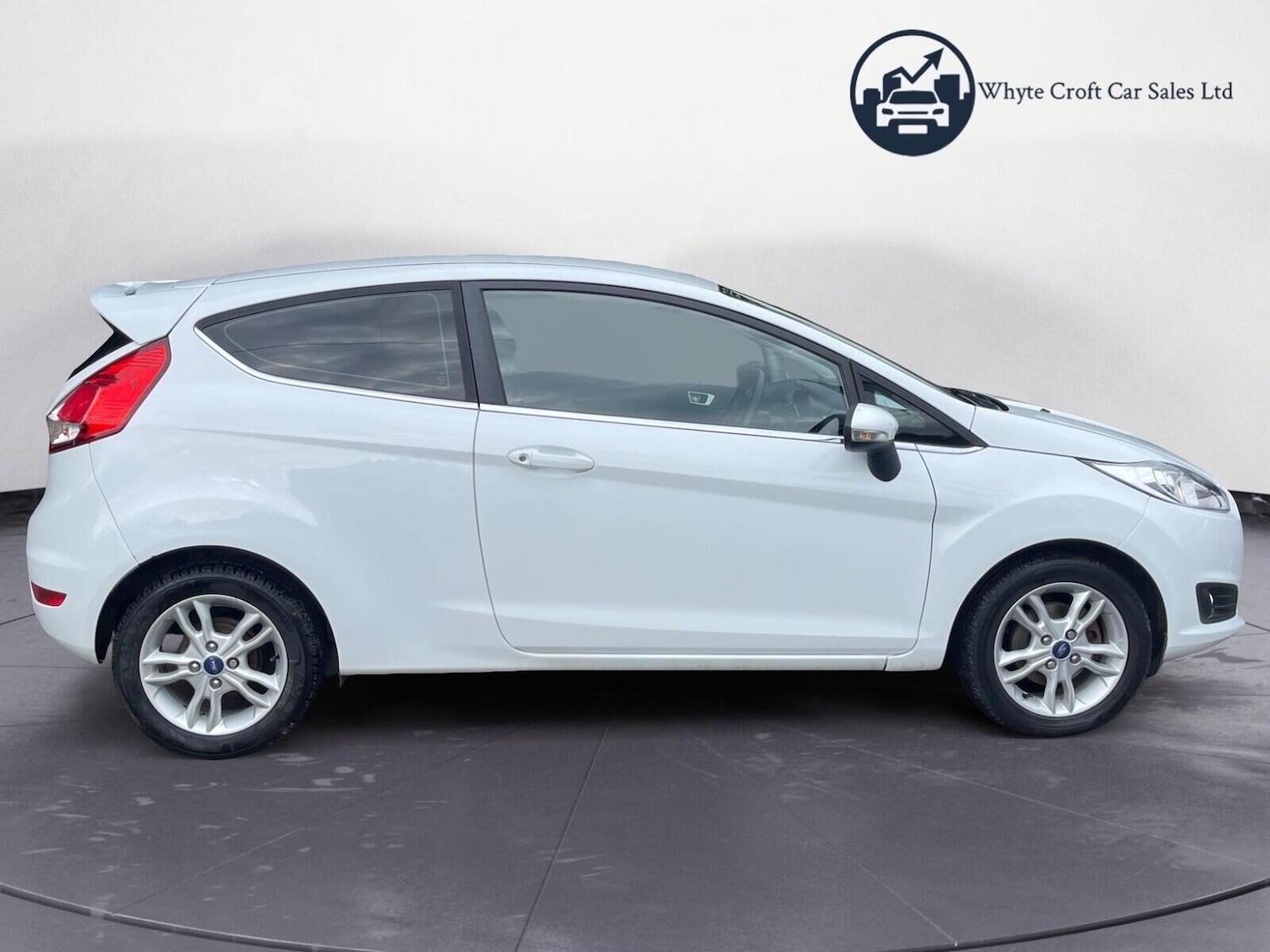 Used Ford Fiesta 2015 for sale - 76097027: Photo 9