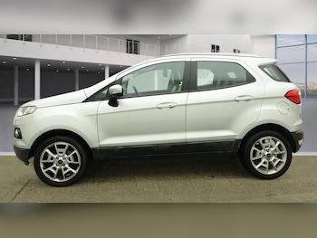 Used Ford Ecosport 2017 for sale - 77129010: Photo