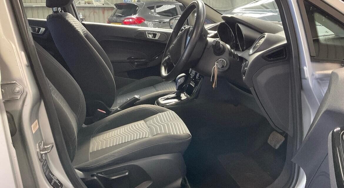 Used Ford Fiesta 2014 for sale - 78218951: Photo 6