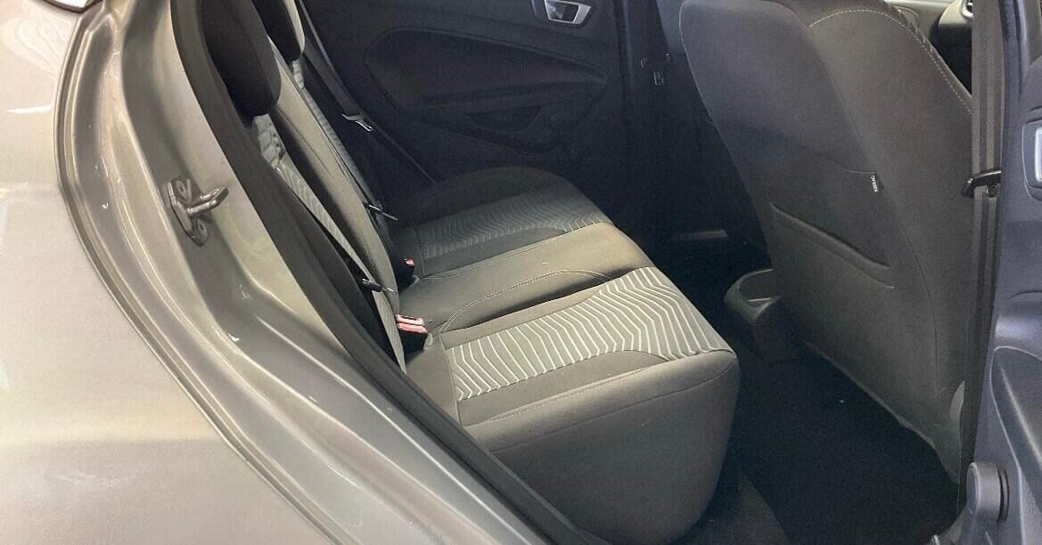 Used Ford Fiesta 2014 for sale - 78218951: Photo 9