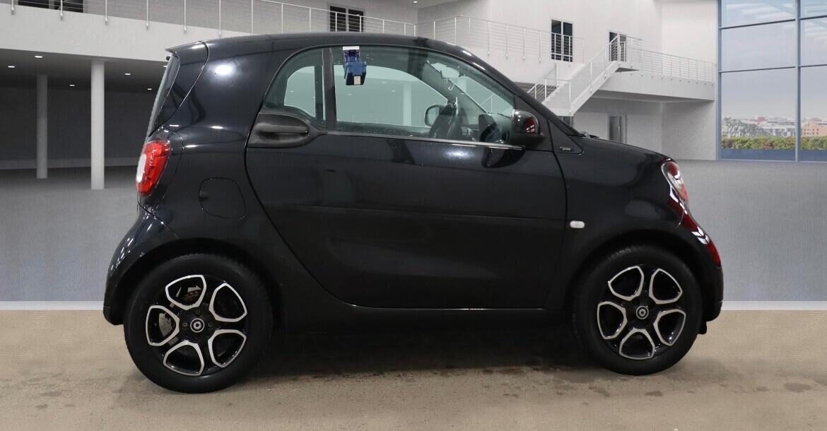 Used smart fortwo 2015 for sale - 76156961: Photo 3