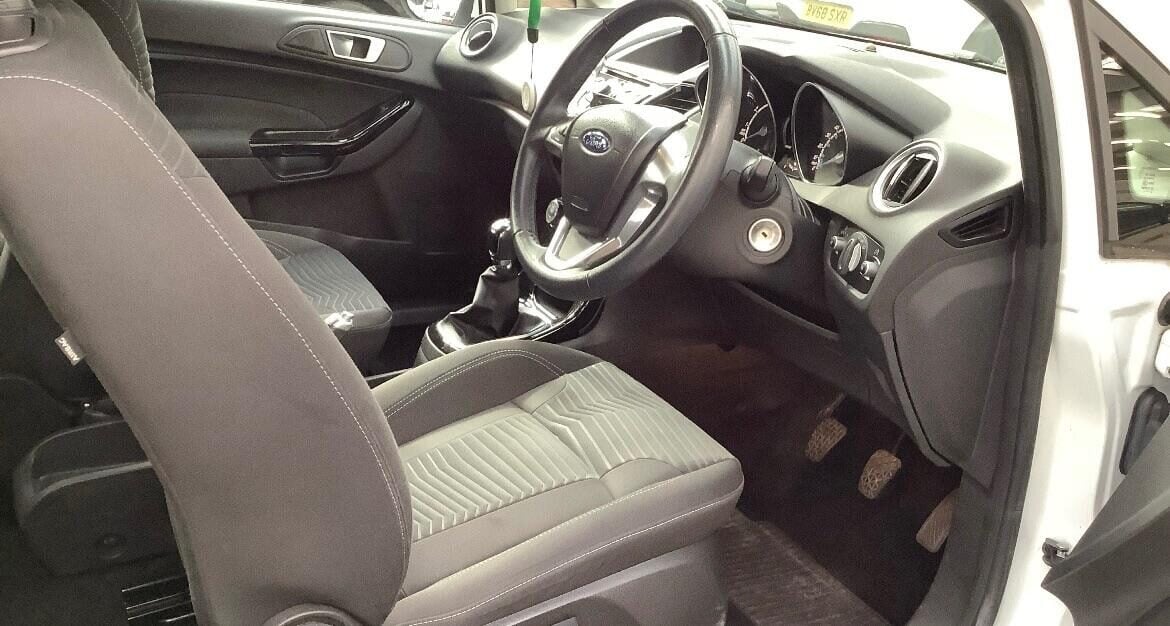 Used Ford Fiesta 2013 for sale - 77846686: Photo 6