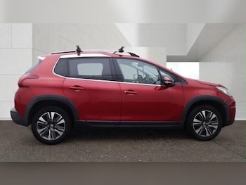 Used Peugeot 2008 2019 for sale - 79462889: Photo