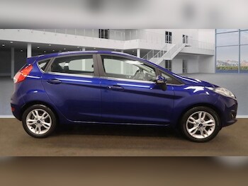 Used Ford Fiesta 2015 for sale - 77418443: Photo