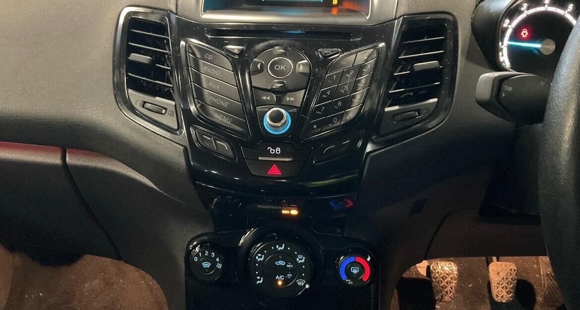 Used Ford Fiesta 2015 for sale - 77418443: Photo 7