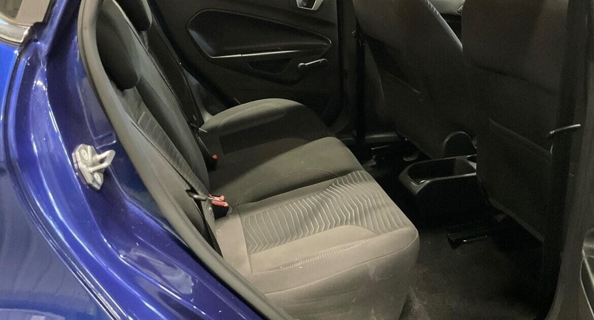Used Ford Fiesta 2015 for sale - 77418443: Photo 9
