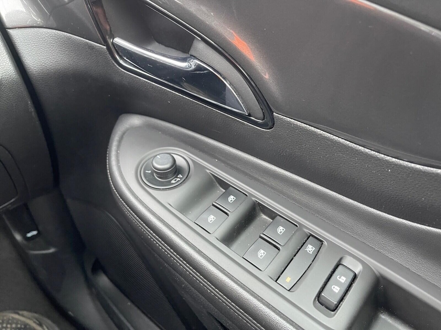 Used Vauxhall Mokka X 2017 for sale - 77323518: Photo 22