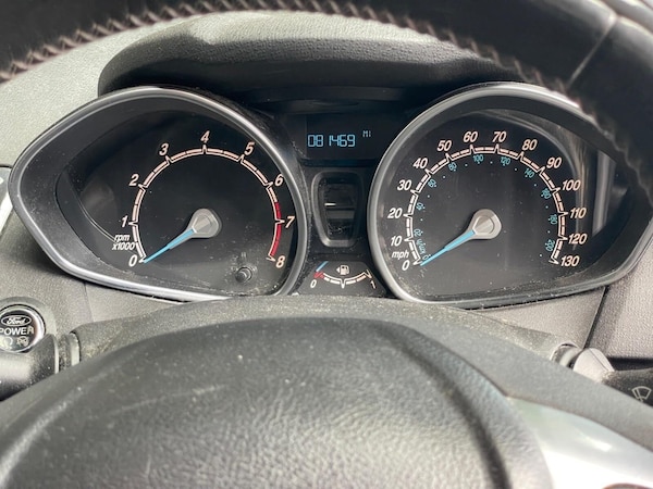Used Ford Fiesta 2013 for sale - 76305019: Photo 17