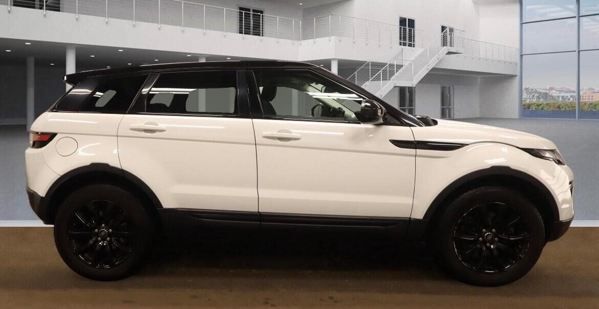 Used Land Rover Range Rover Evoque 2015 for sale - 77830084: Photo 3