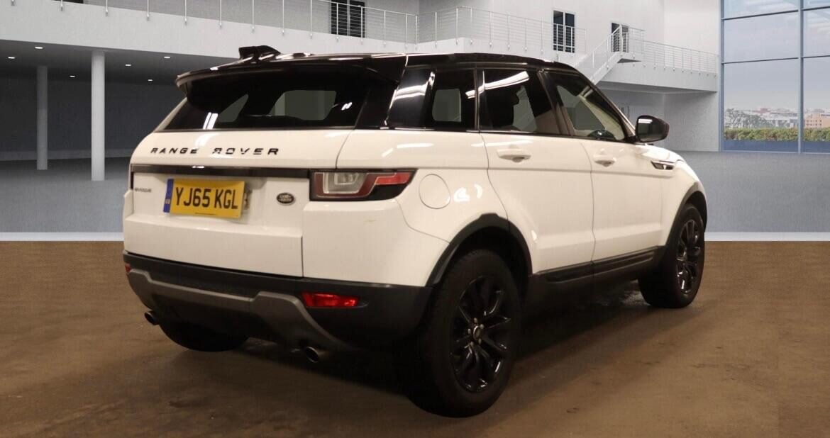 Used Land Rover Range Rover Evoque 2015 for sale - 77830084: Photo 4