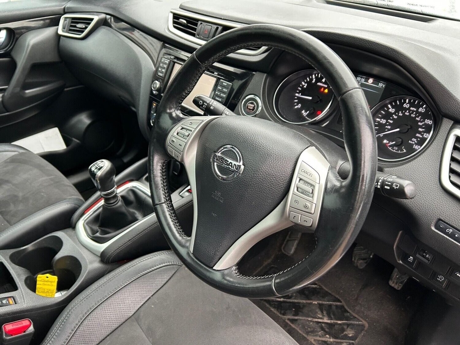 Used Nissan Qashqai 2017 for sale - 76739396: Photo 10