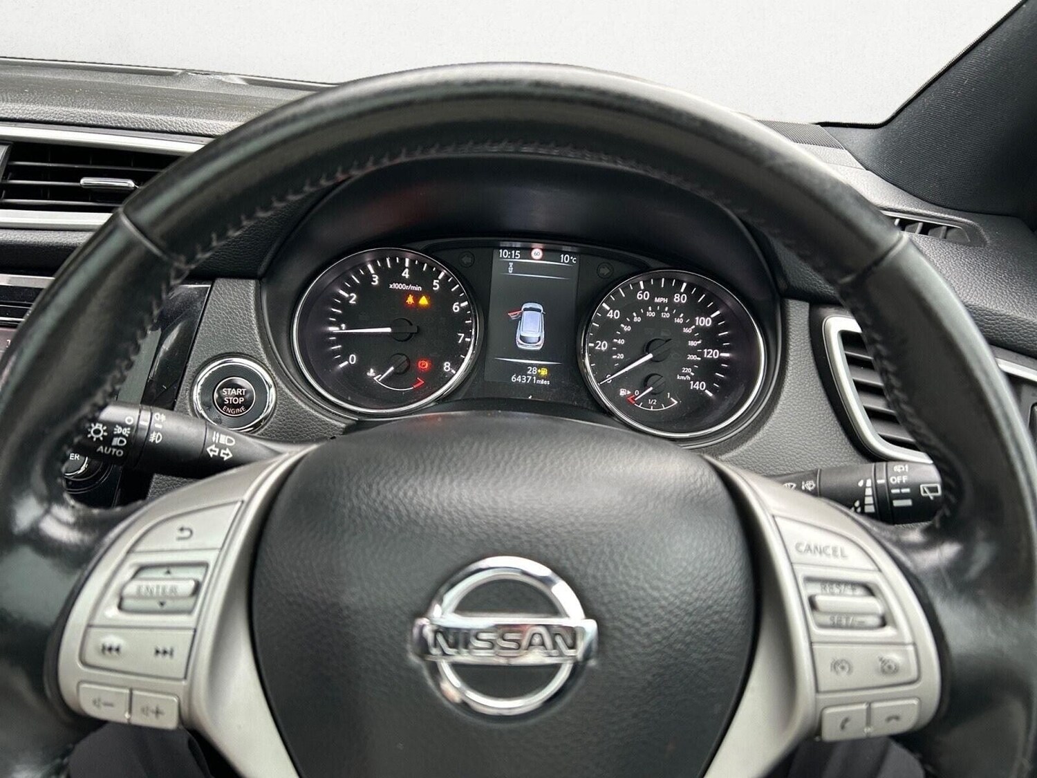 Used Nissan Qashqai 2017 for sale - 76739396: Photo 11