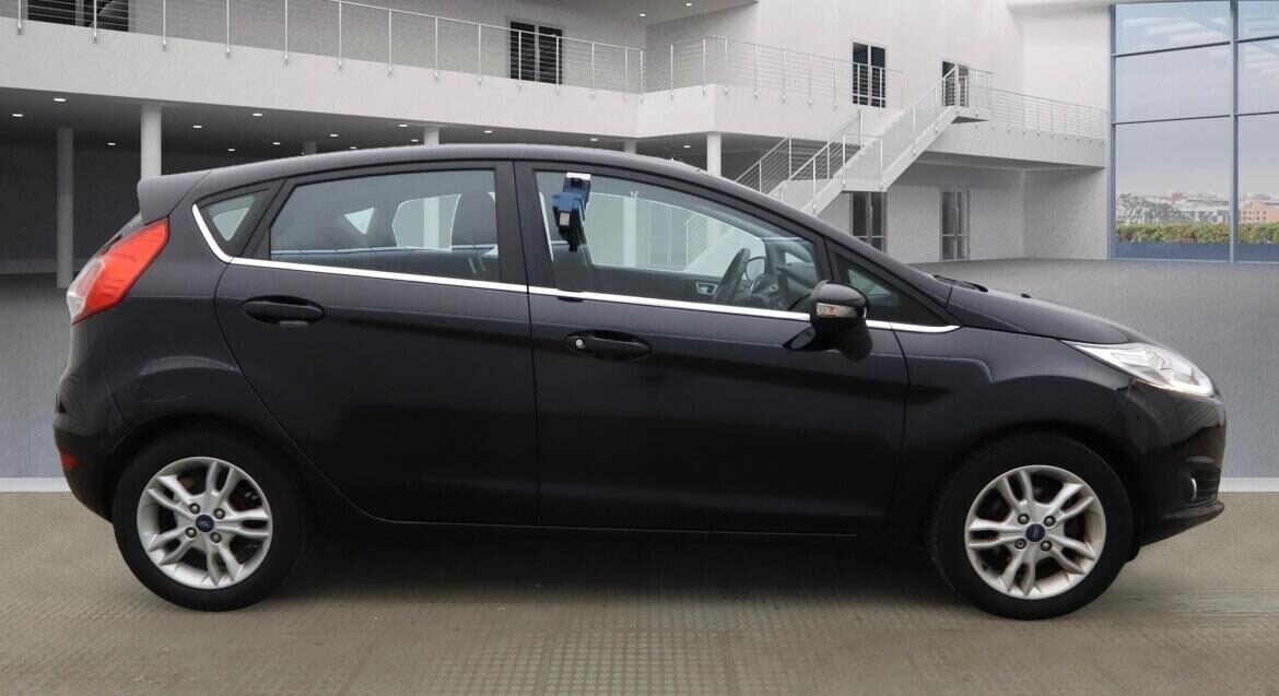 Used Ford Fiesta 2016 for sale - 76170572: Photo 3