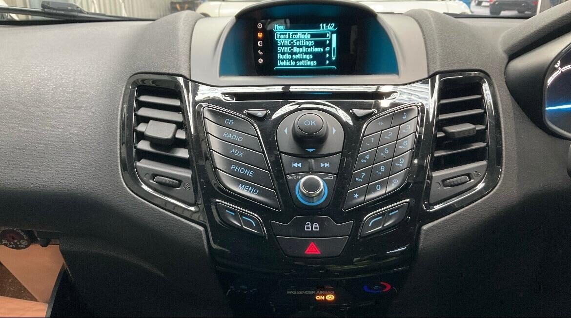 Used Ford Fiesta 2014 for sale - 77079879: Photo 6