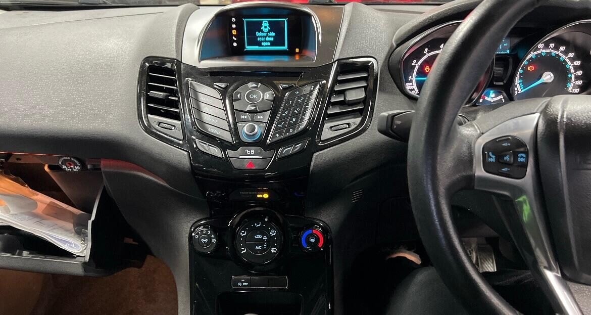 Used Ford Fiesta 2015 for sale - 77459819: Photo 7