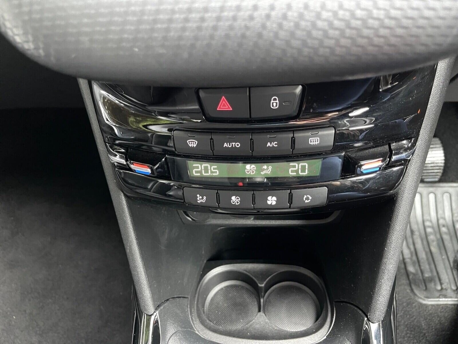 Used Peugeot 2008 2018 for sale - 75952200: Photo 26