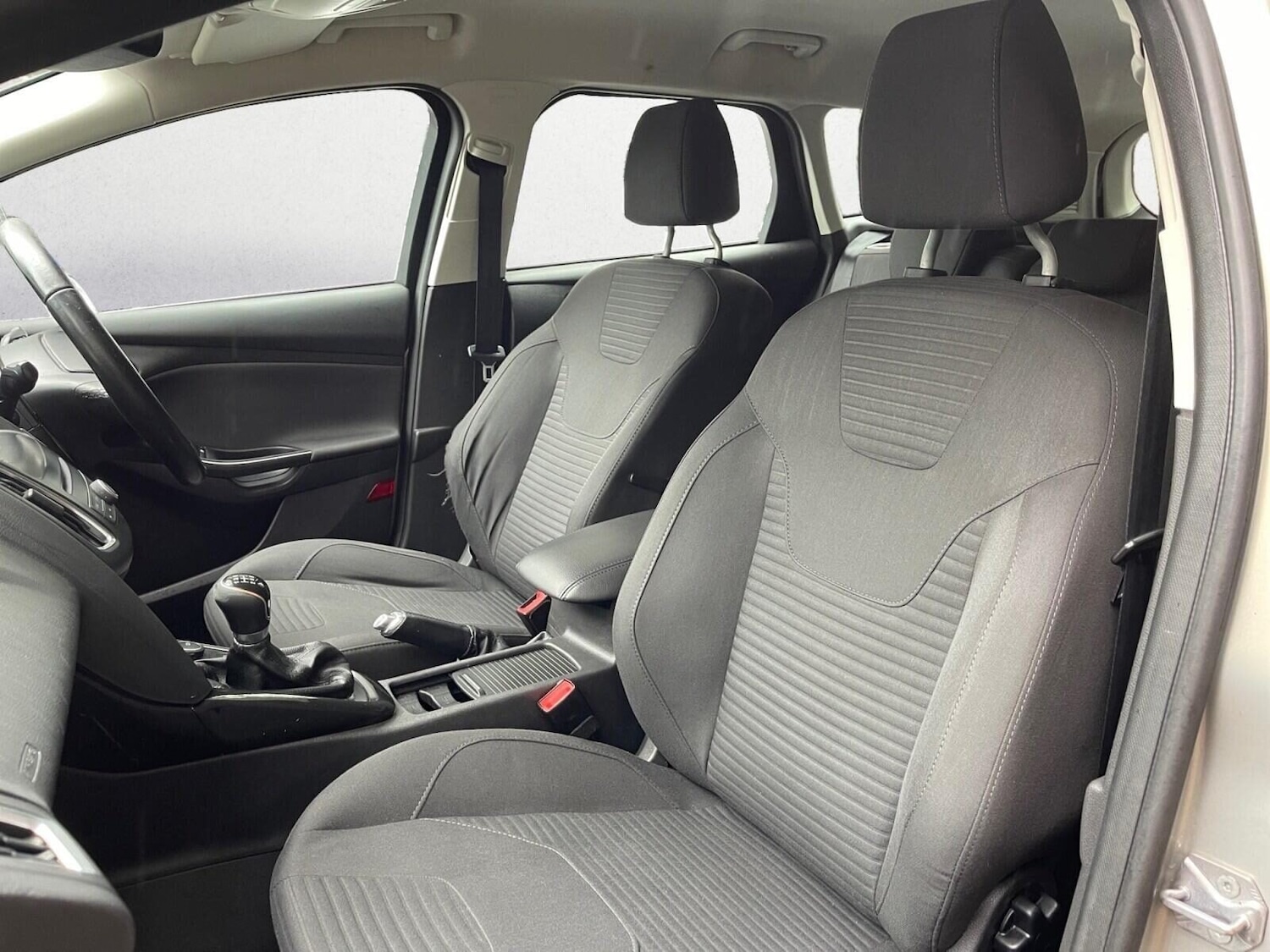 Used Ford Focus 2015 for sale - 77398303: Photo 11