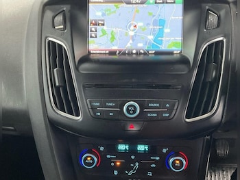 Used Ford Focus 2015 for sale - 77398303: Photo