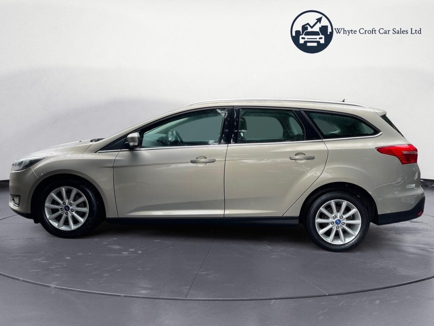 Used Ford Focus 2015 for sale - 77398303: Photo 5