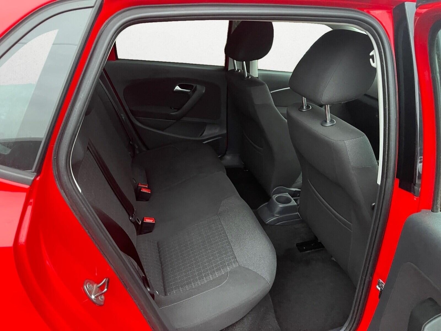 Used Volkswagen Polo 2015 for sale - 77196550: Photo 16