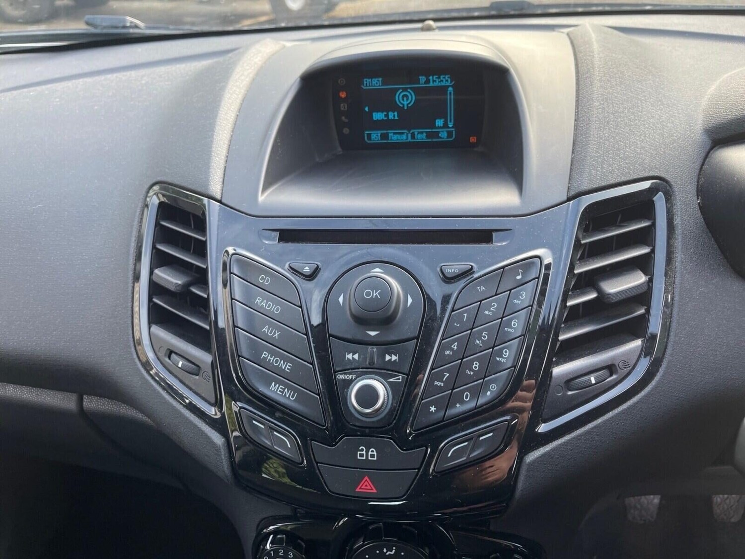 Used Ford Fiesta 2013 for sale - 76129206: Photo 25
