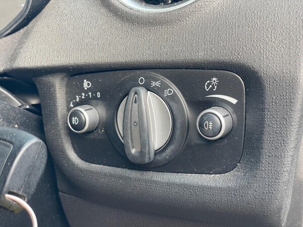 Used Ford Fiesta 2013 for sale - 75661770: Photo 17