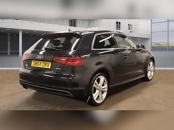 Used Audi A3 2014 for sale - 76972546: Photo