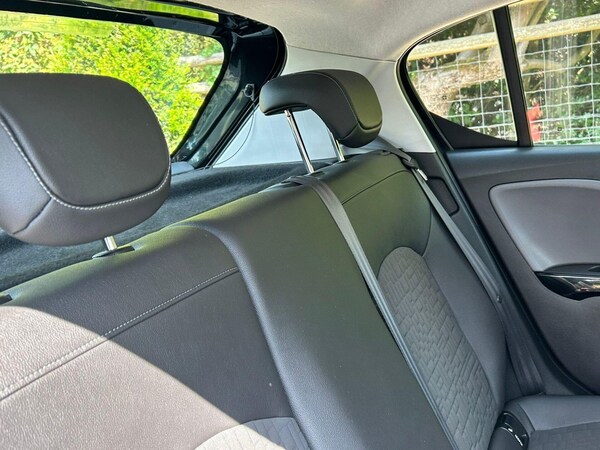 Used Vauxhall Corsa 2015 for sale - 75425703: Photo 22
