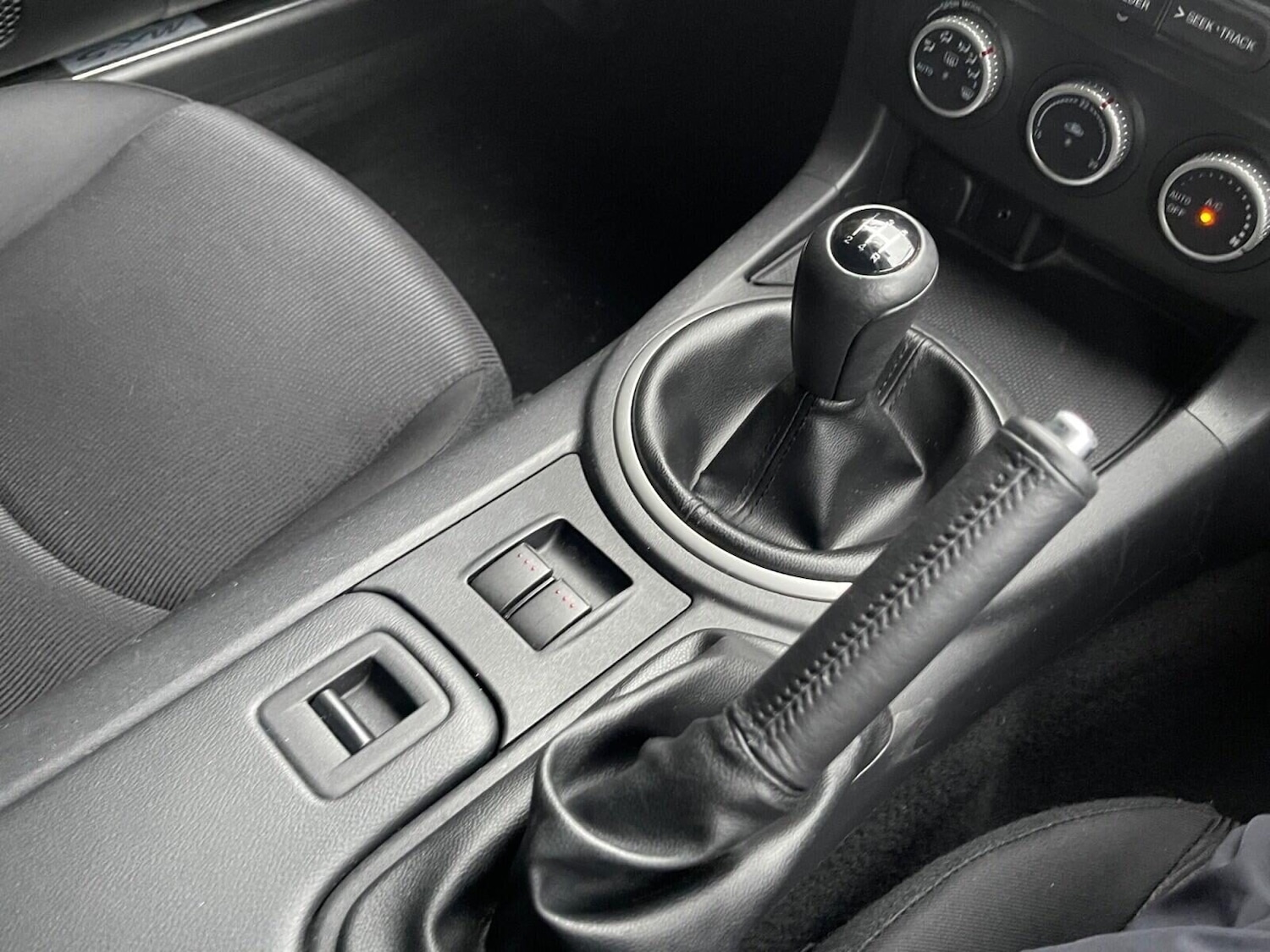 Used Mazda MX-5 2013 for sale - 77148007: Photo 18