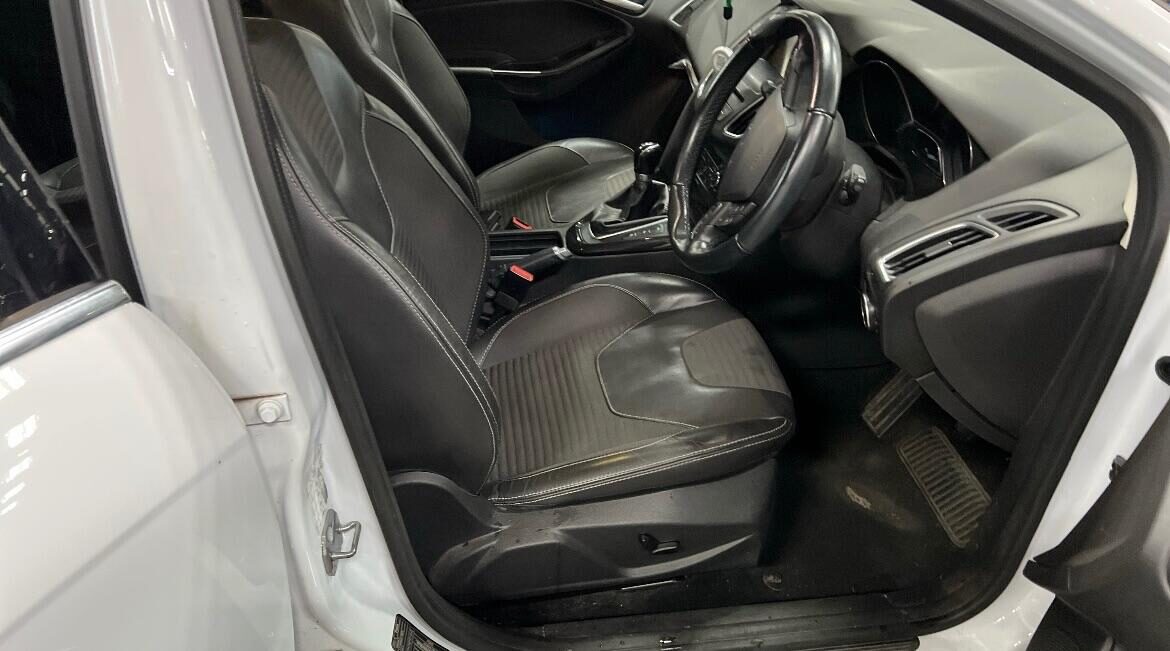 Used Ford Focus 2015 for sale - 76581296: Photo 5