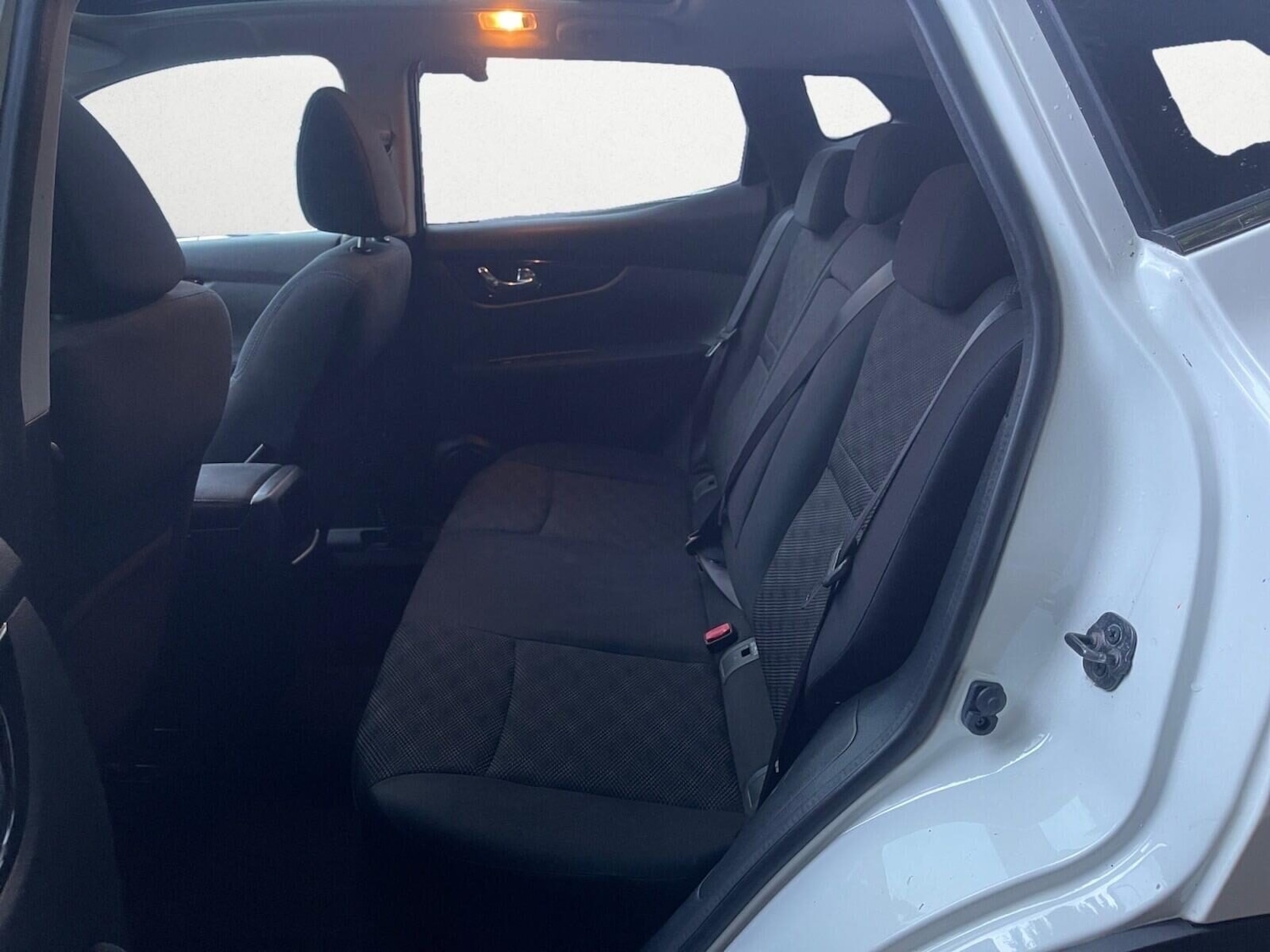 Used Nissan Qashqai 2015 for sale - 76958641: Photo 17