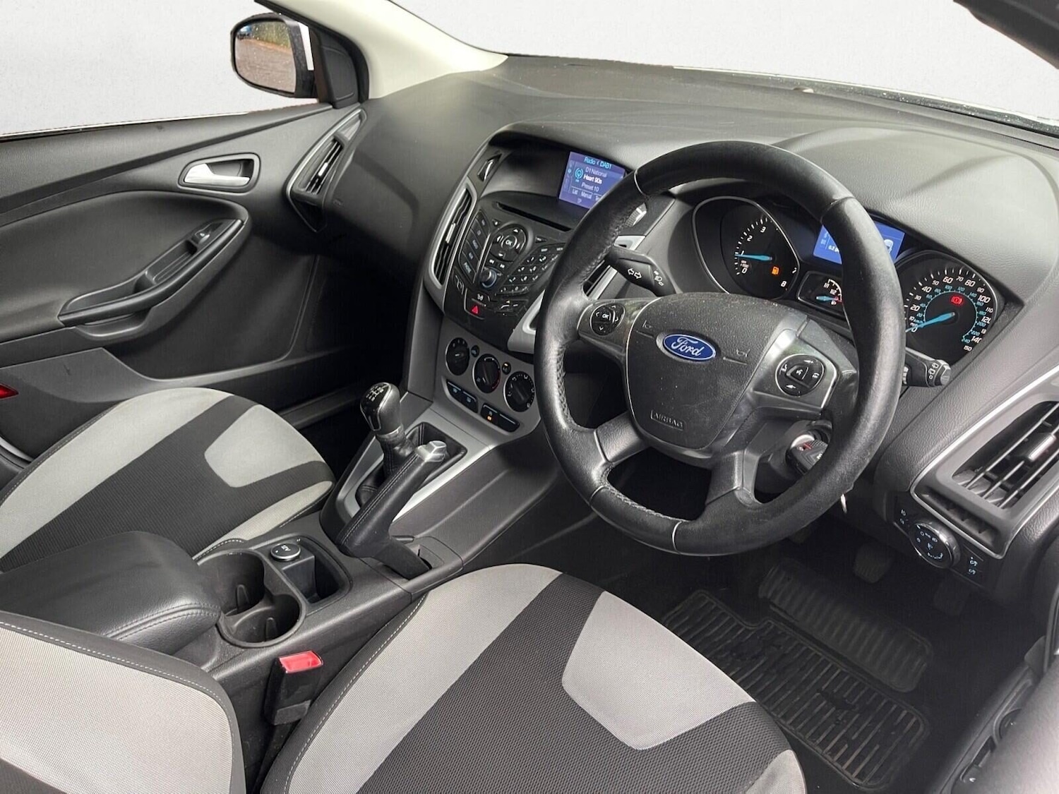 Used Ford Focus 2014 for sale - 76126599: Photo 15